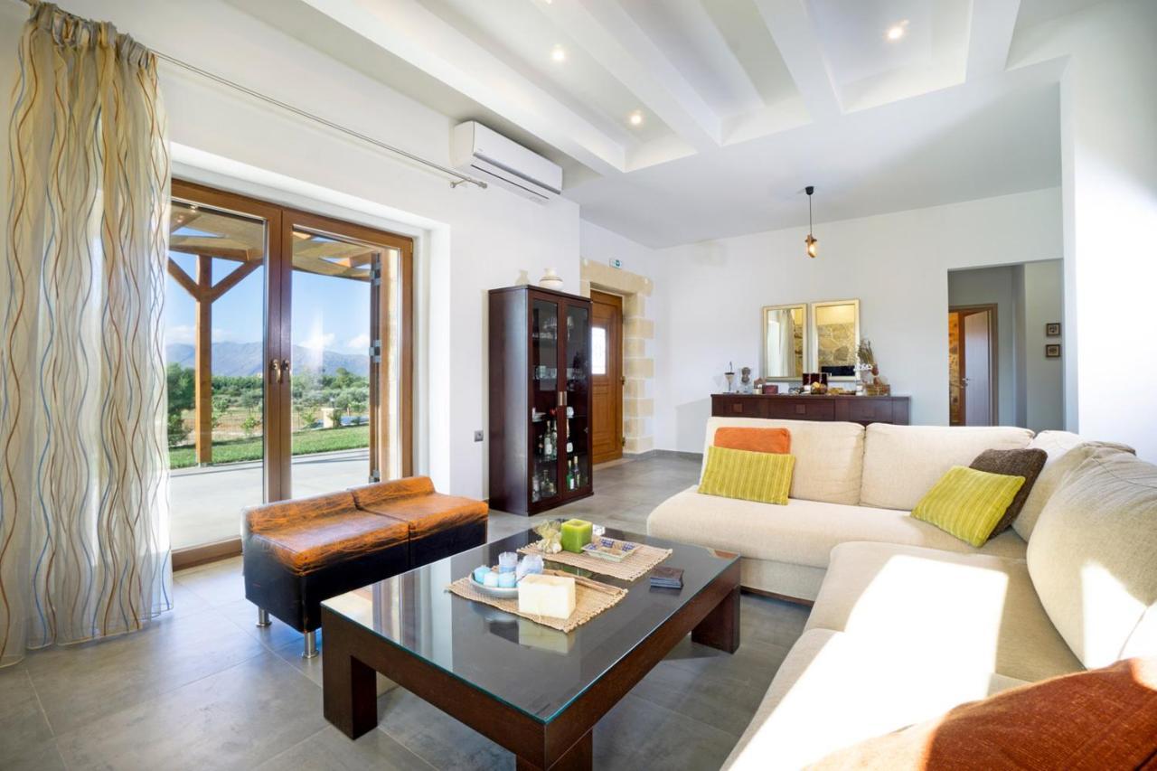 Iridanos Villa Kissamos Exterior photo